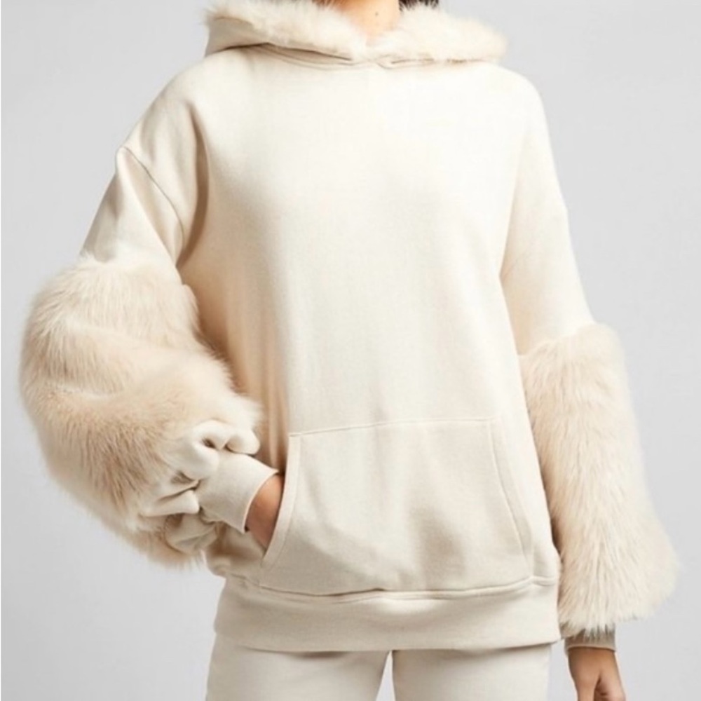 Express White Faux Fur Trim Sleeves Hoodie Sweatshirt Small Furry Christmas Gift - Picture 4 of 15